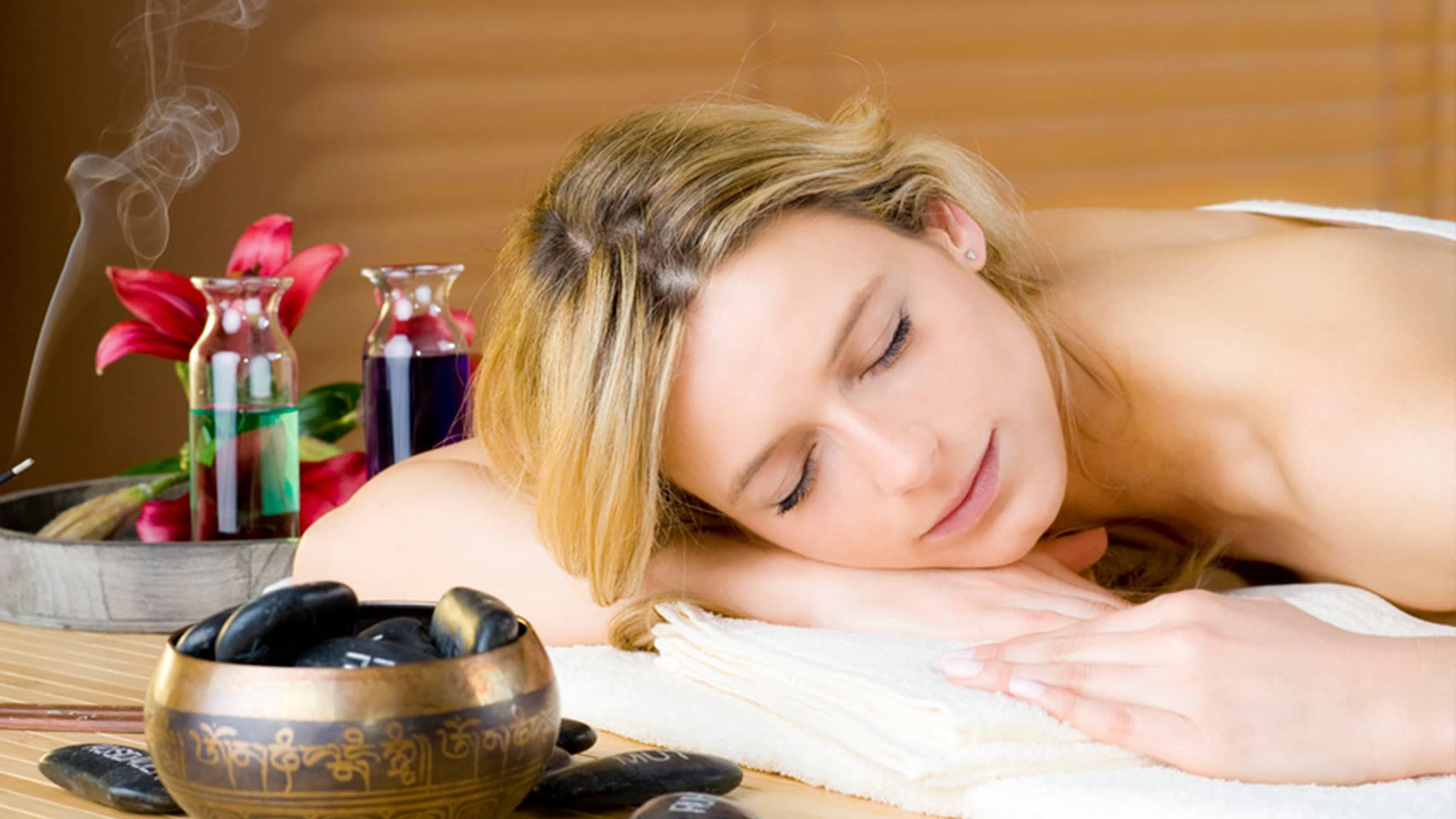 Ayurveda - Wellnessmassage - Aqualon Wellness